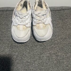 Nike Kids' White and Cream Sneakers